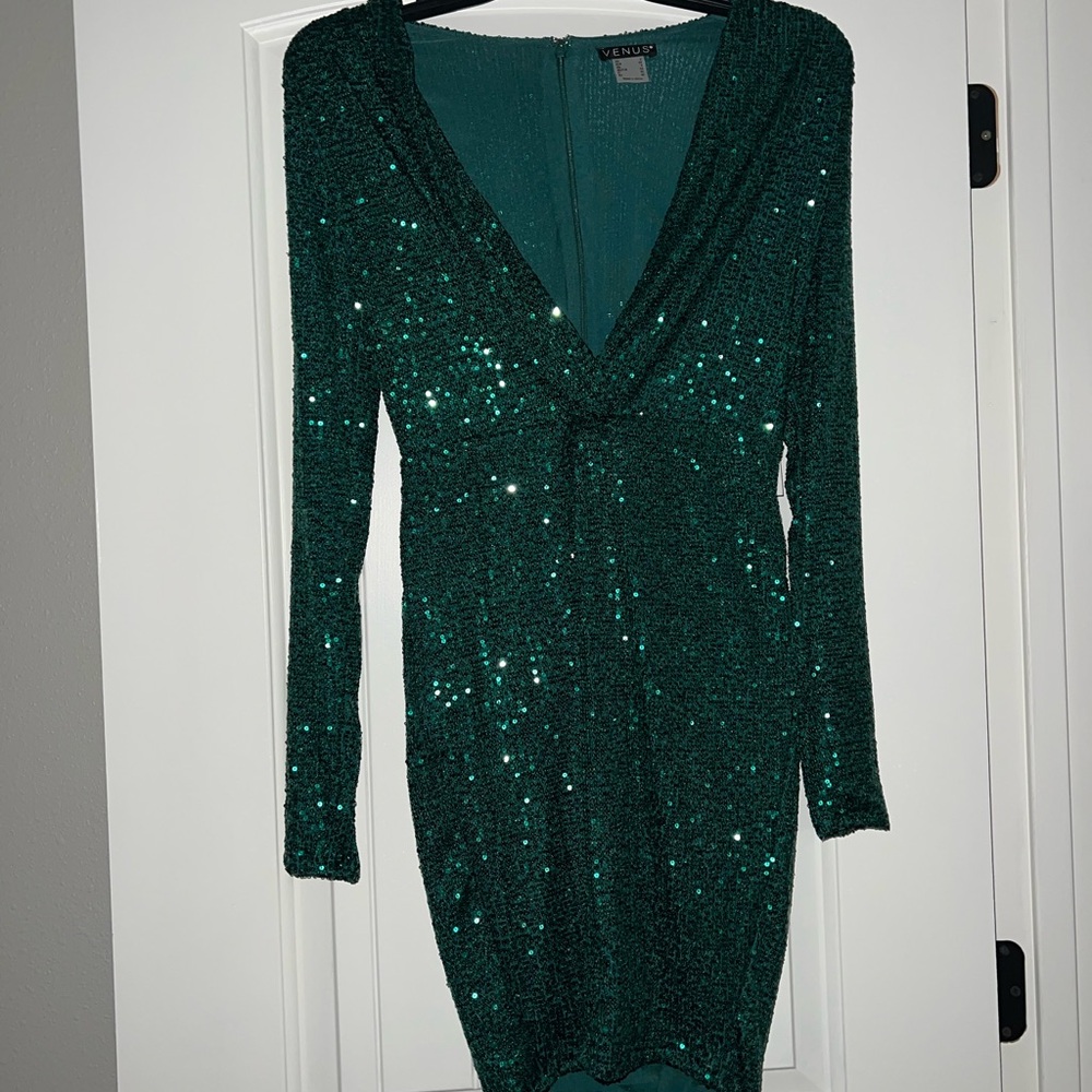 Shimmering Emerald Long Sleeve Dress